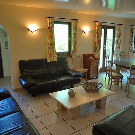 Holiday home Plaisir Des Bois Biron